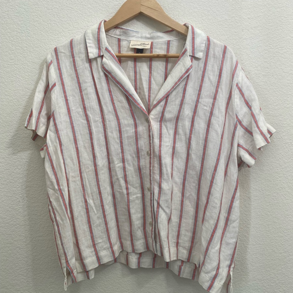 Universal Thread button down - Picture 2 of 4